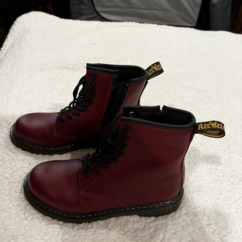 Dr martens. Like brand new condition. Worn once.